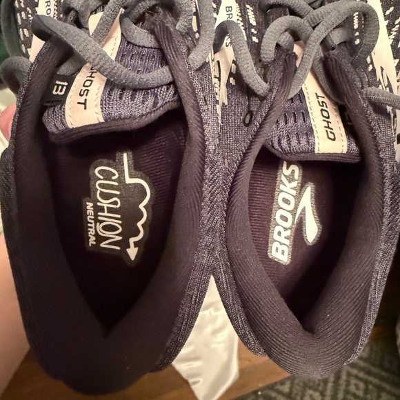Brooks Ghost Running shoes with cushion neutral soles - Picture 6 of 6